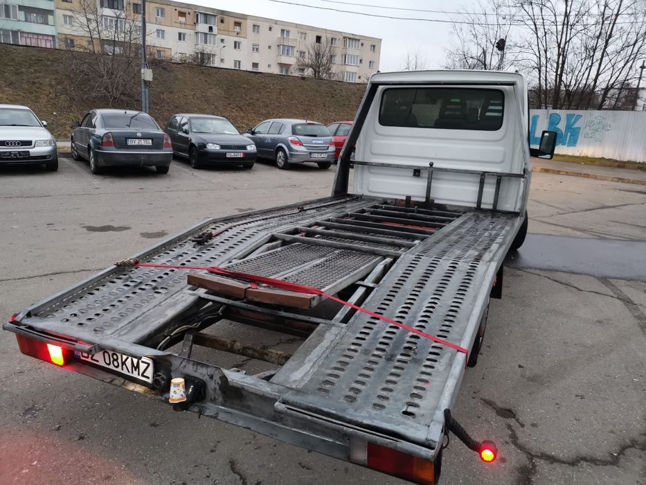 Iveco Dayli auto platforma din 2005 motor de 3,0 hdy 170 cp b14 inacte