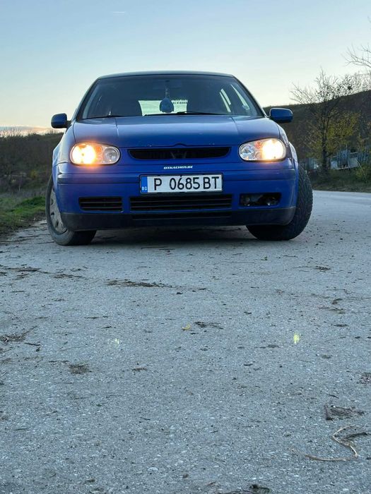 Volkswagen Golf mk4 1.9 TDI 90.кс кара се всеки ден платени документи