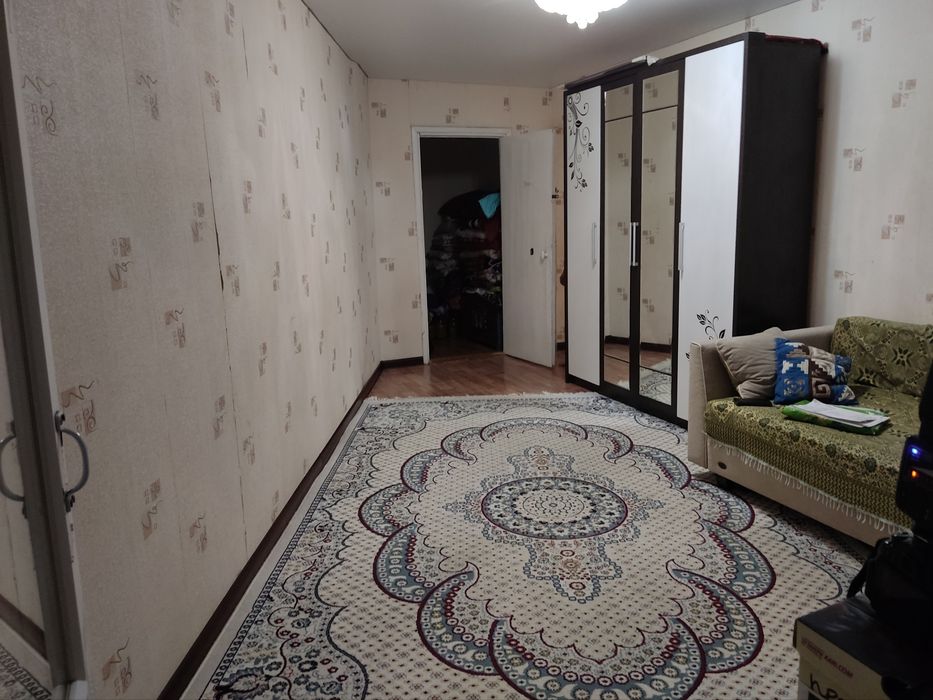 Продам трёхкомнатную квартиру