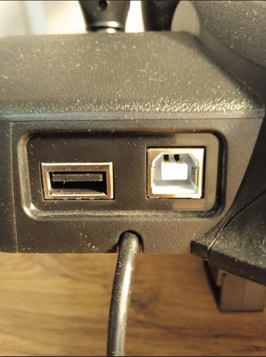 Игровой руль Sven GC-V900