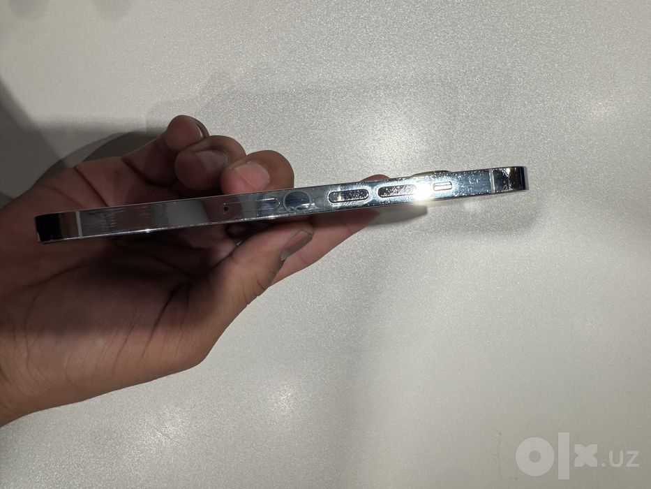 Ayfon iPhone 14 pro sotiladi