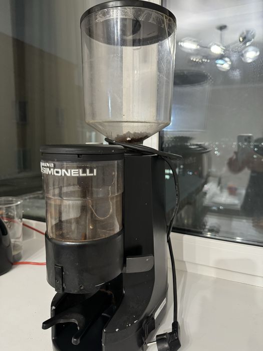 Продам кофемолку