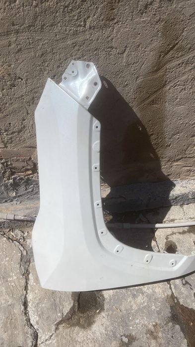 Toyota Rav 4  крыло правая передняя