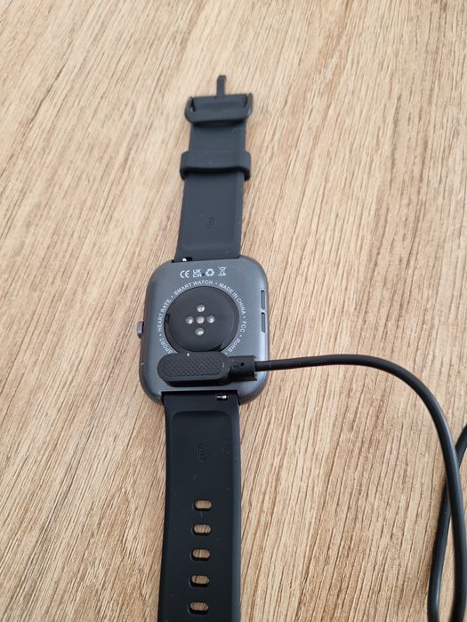 Нов Смарт Часовник