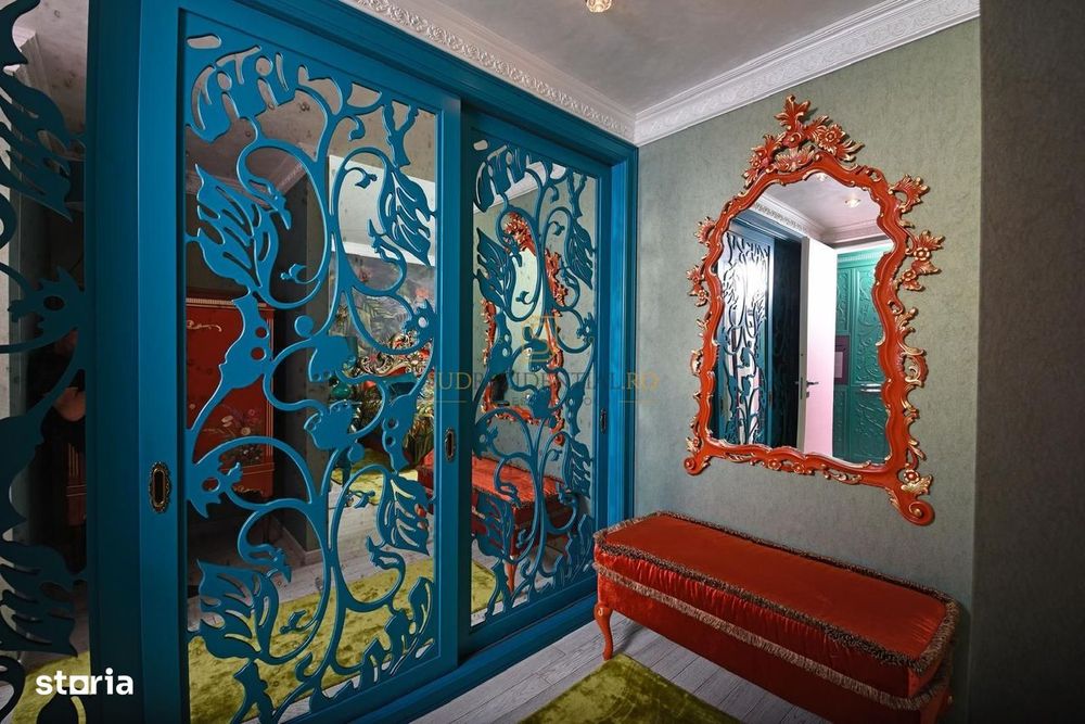 Resedinta de Lux Rococo, 4 camere, Panorama Superba catre Mare