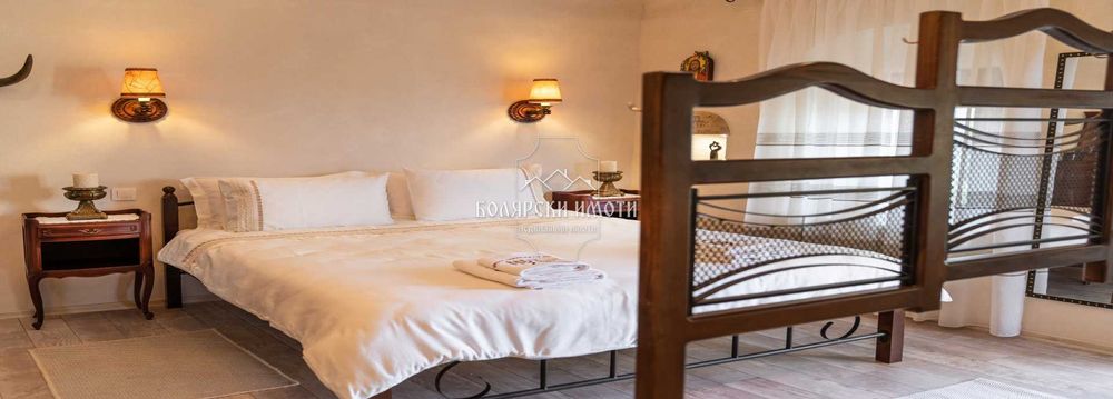 Продава се Къща в Велико Търново, Център - 120 кв.м за 2750 €/кв.м - Снимка #4