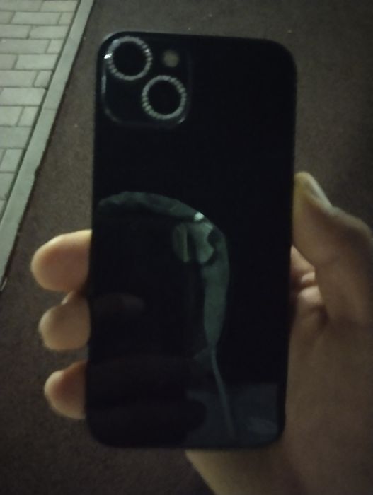 iPhone 13 с гарантия