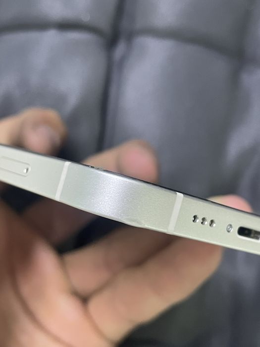 Айфон 13 128  GB