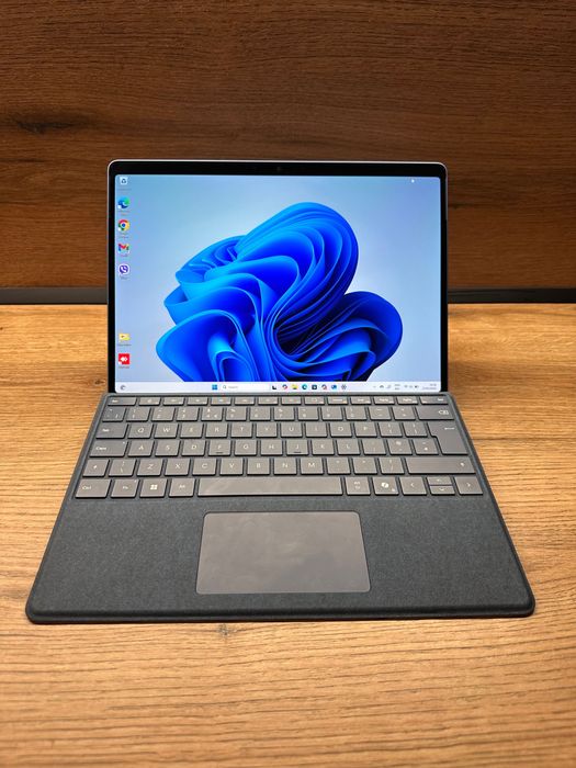 Microsoft Surface 11 Pro Copilot+ PC 13” OLED SnapdragonX Elite 12Core