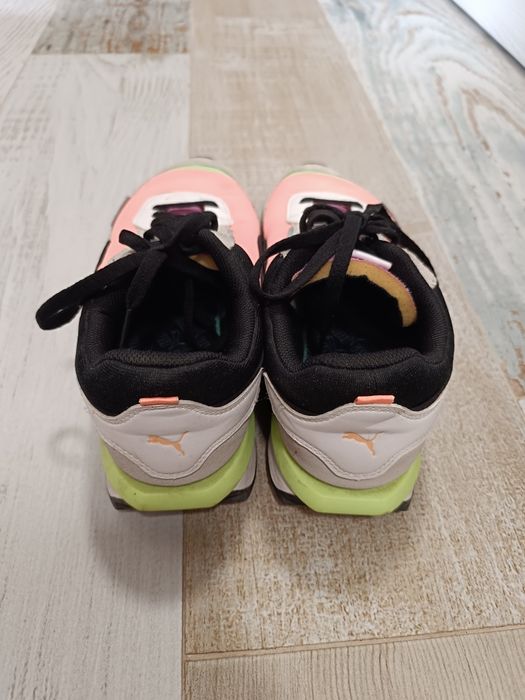 Спортни обувки Puma