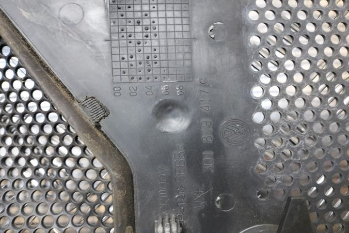 Grila  stergator parbriz   3d1819417g Volkswagen VW Phaeton prima gen