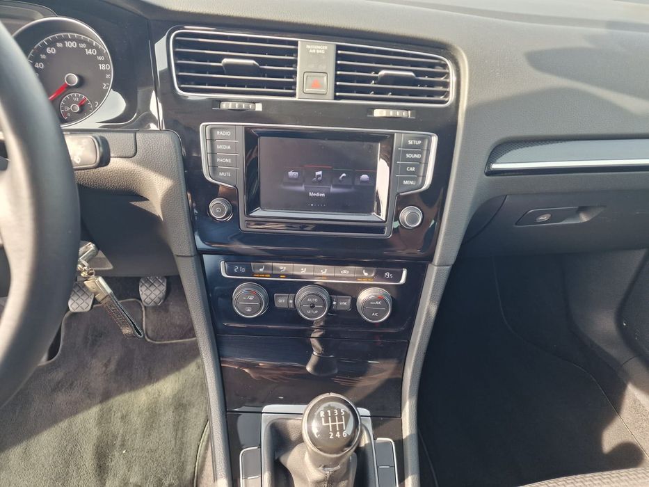 Volkswagen Golf VII 1.4 TSi 140 CP HighLine-Acum si in Rate-Xenon-18"