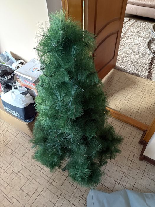 Продам Елку 1.10-1.20