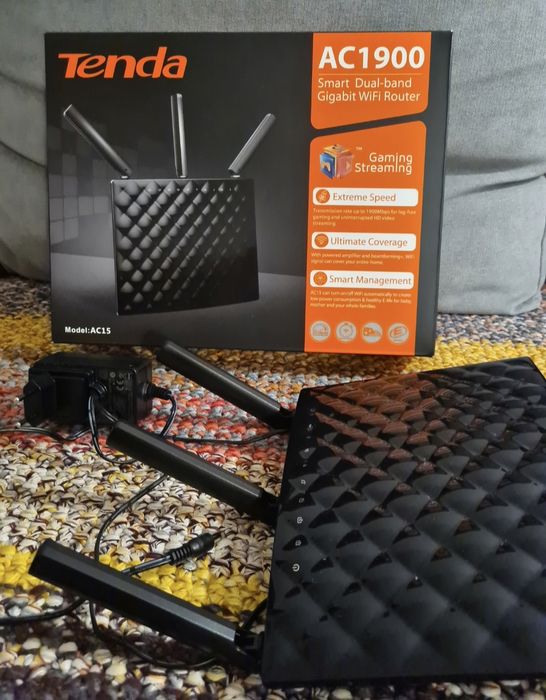 Router wireless Tenda AC15, 1900Mbps, Dual-Band AC 1900Mbps
190 lei Ne