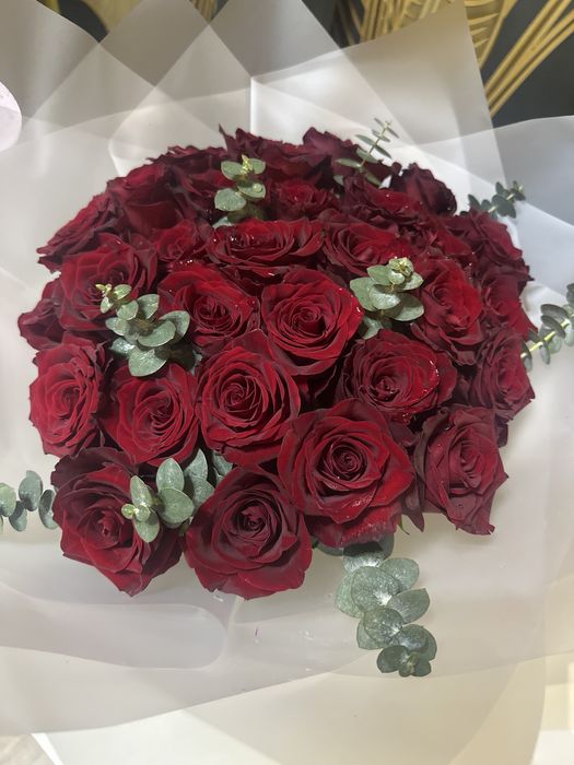 Цветы красные розыыыыыы