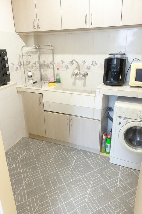 Дава се под наем Двустаен апартамент в Пловдив, Кючук Париж - 55 кв.м за 280.5 € - Снимка #2