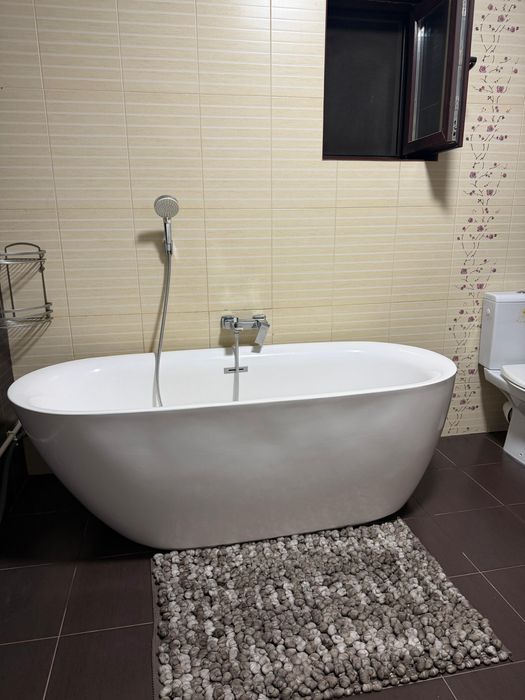 Vând Cada Freestanding avala 7123 acril ,170*75 cm cu baterie .