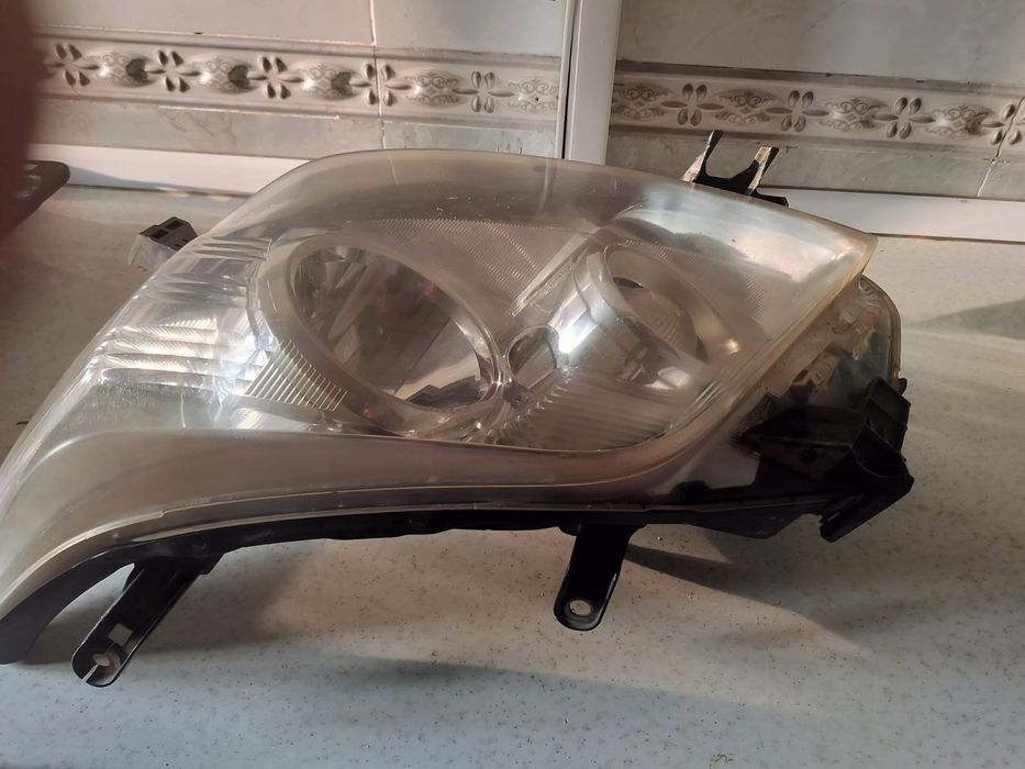 Фара на Прадо 150