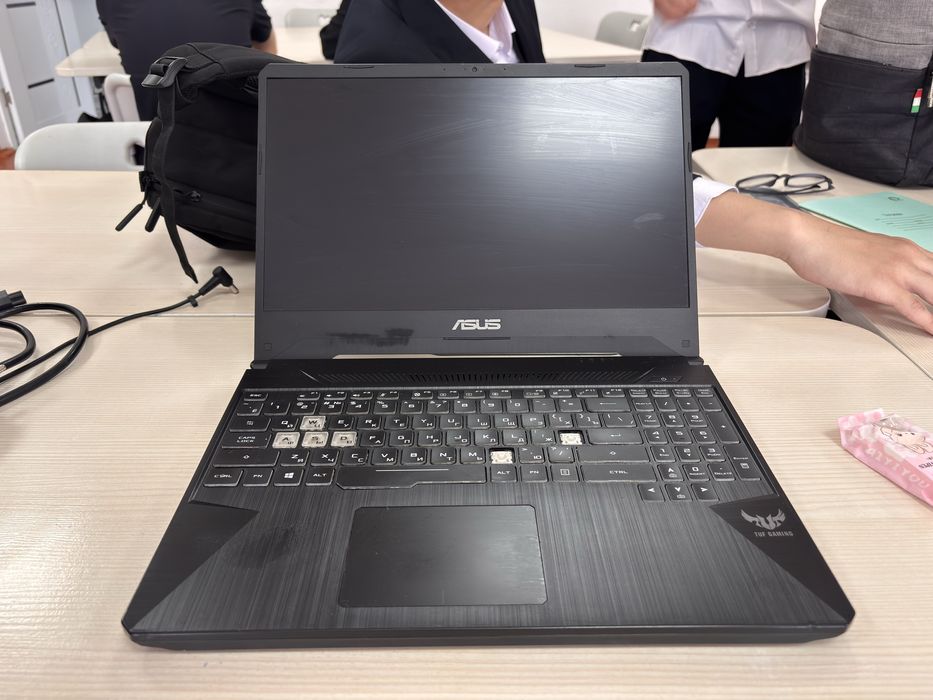 ASUS tuf gaming fx505dt