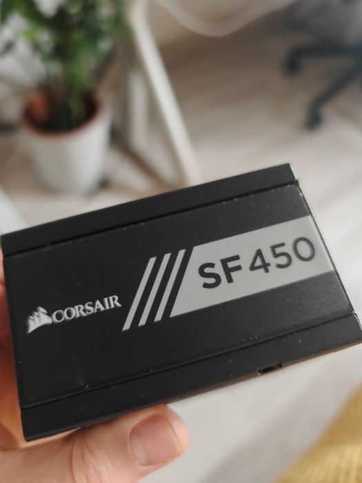 Sursa Corsair SFX450
