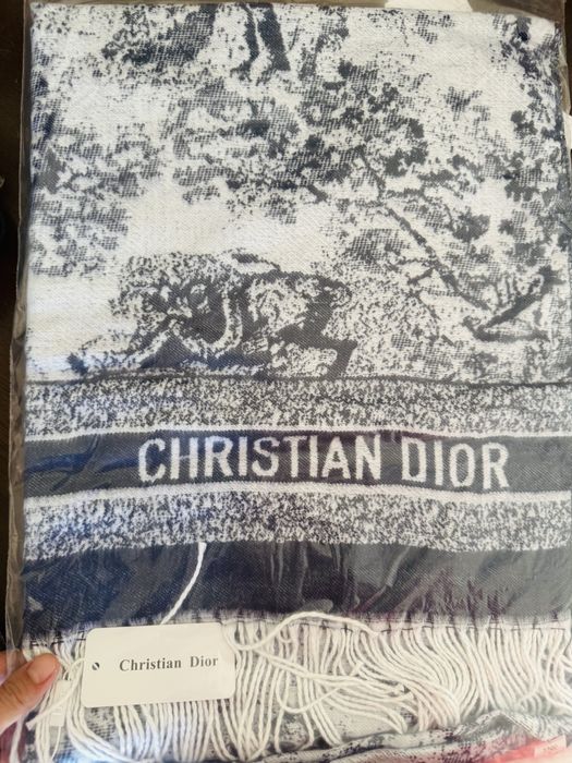 Dior шарф!Өте сапалы