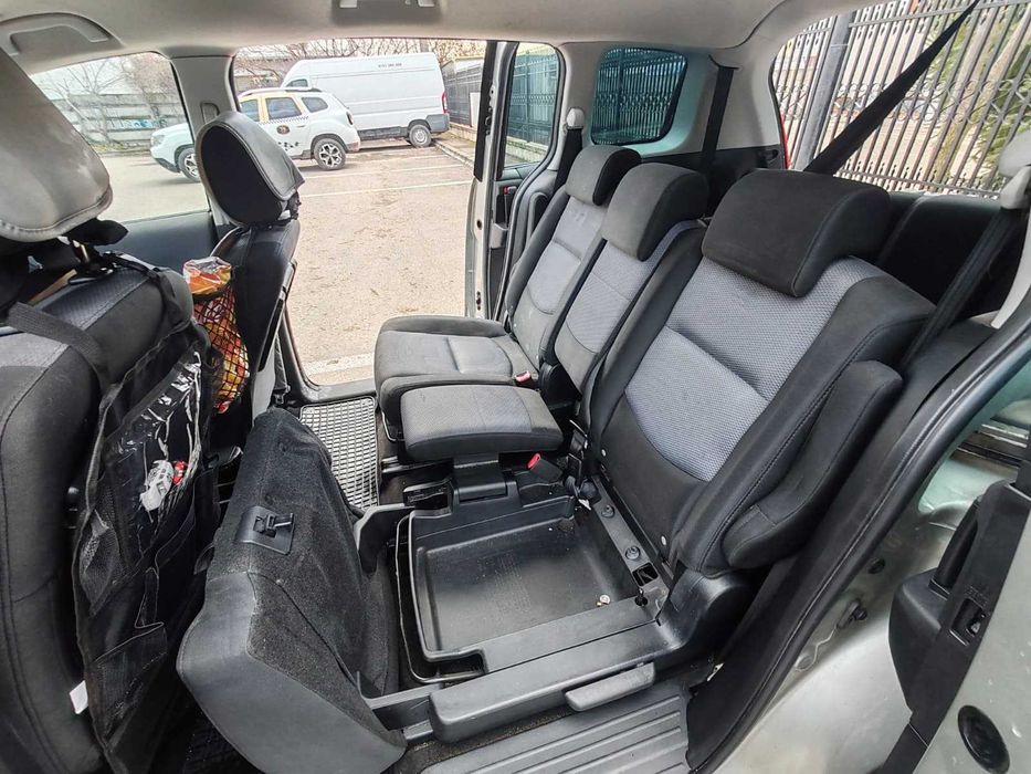 Mazda 5 • 7 locuri • Întreținută • Acte & istoric clar