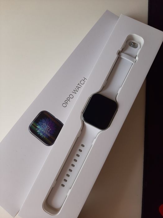 Oppo smartwatch alb