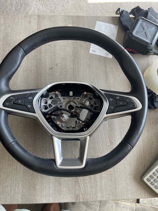 Volan renault clio5 an 2023