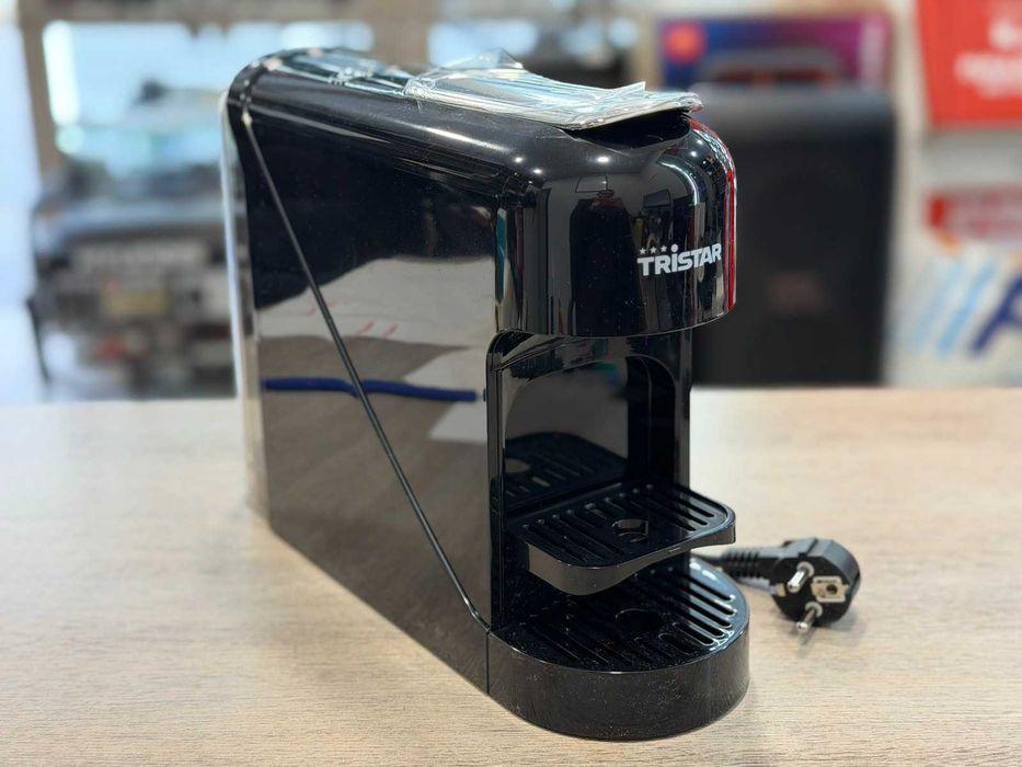 Кафе Машина с Капсули за Nespresso Tristar CM-2300