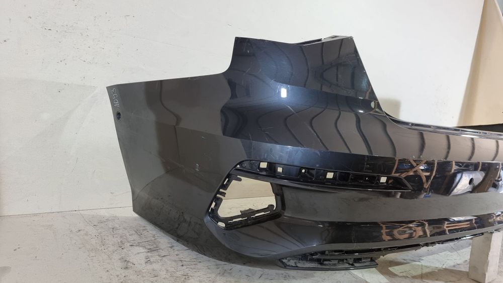 Bara spate Audi A3 berlina sedan, 2019, 2020, 2021, 2022, 2023 , cod origine OE 8Y5807511
