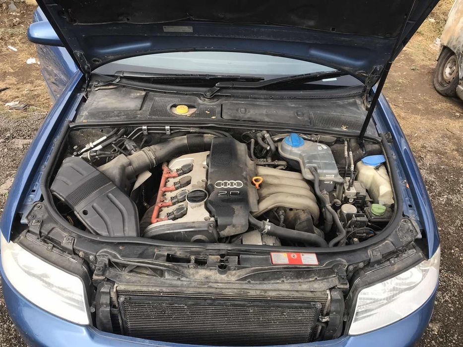 НА ЧАСТИ! Audi A4 B6 2.0i 131 кс. АВТОМАТИК Мултитроник 6 ск. 2003 г.