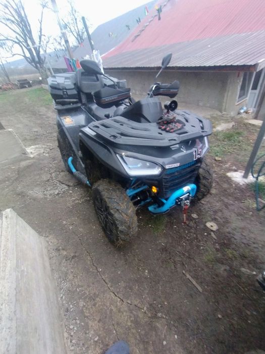Se vinde atv  cu servo