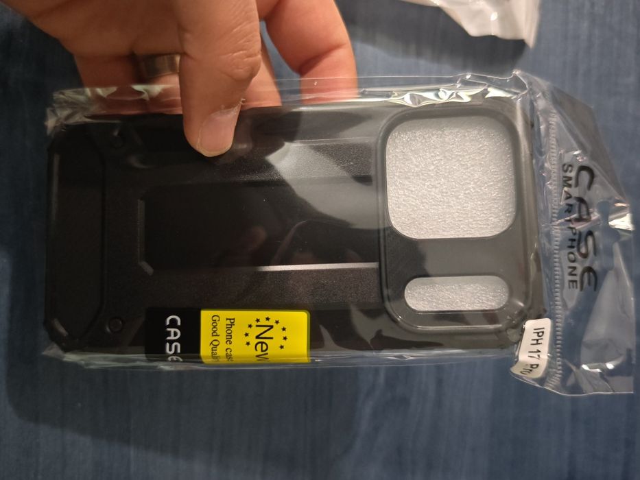 Iphone 17,17 Pro,17 Pro max удари устойчив гърбове