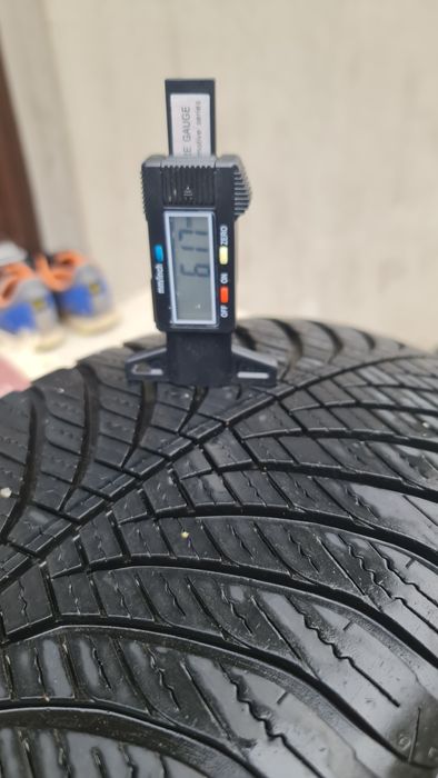 Anvelope  Goodyear Vector 4Seasons  225/55/r17