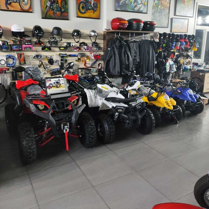 Квадроциклы   бензиновые.