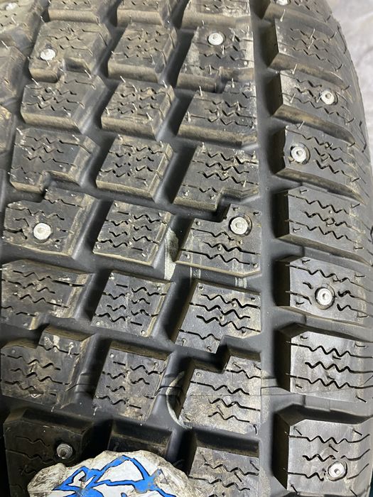 На 16. 215/55 4 шт в нал