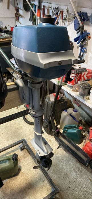 Motor de barca Evinrude