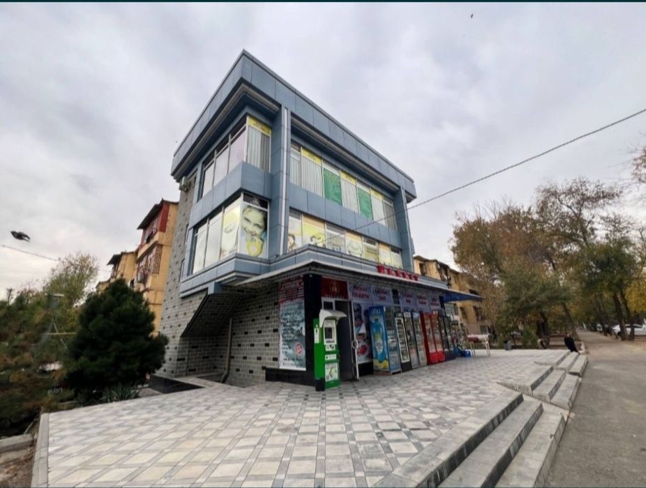 Комерческое здание