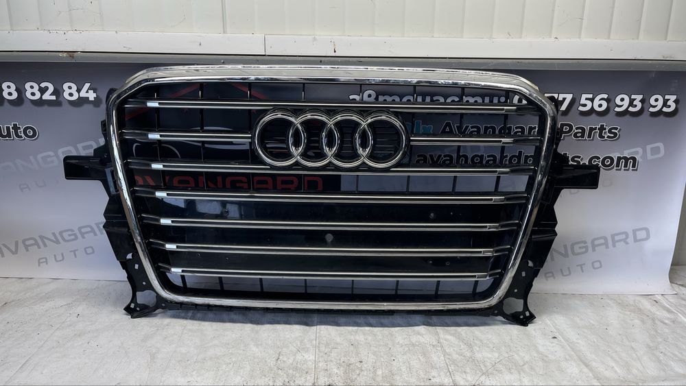 Audi Q5 8R S-Line предна решетка
