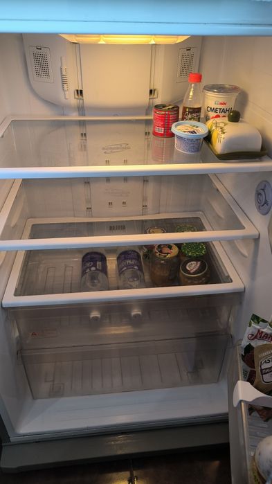 Продам холодильник Samsung
