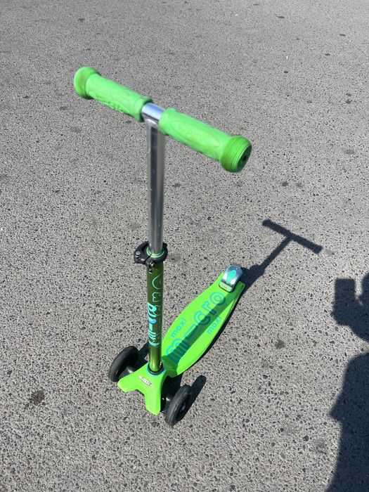 Самокат Maxi Micro