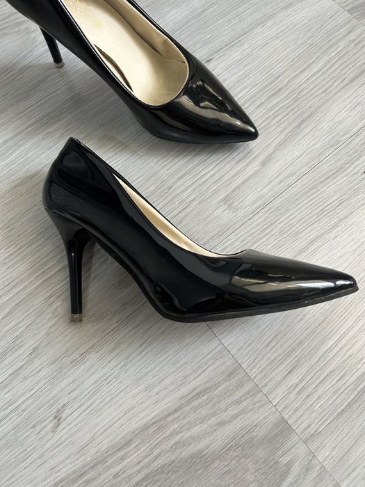 Продам обувь