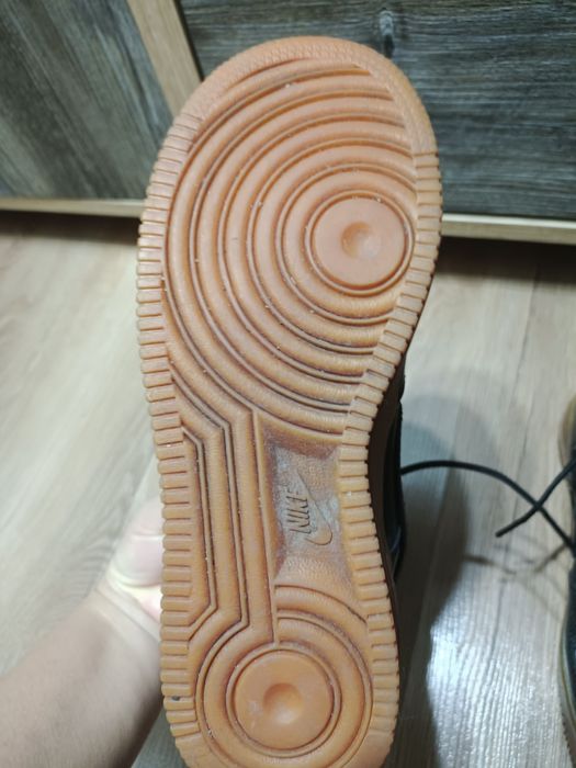 Фирменные кроссовки Nike Air