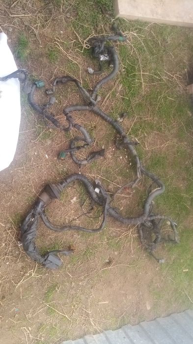 Продам запчасти от х трейл