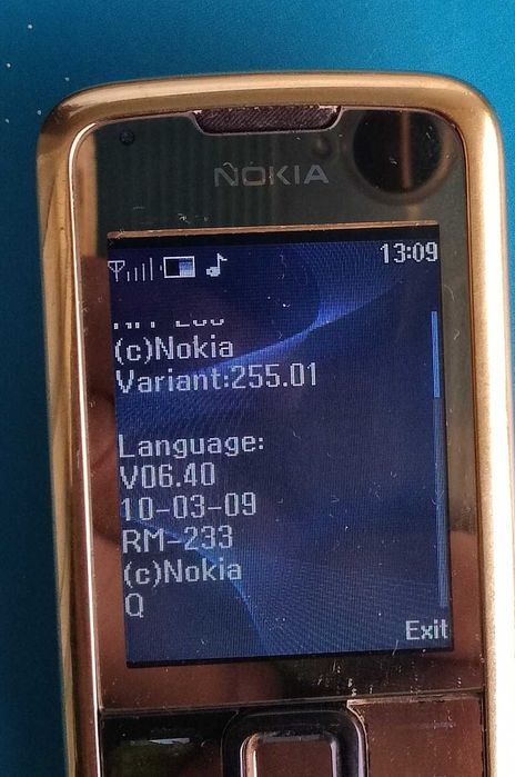 Nokia 8800 Arte Gold  (+ кабел за зареждане)
