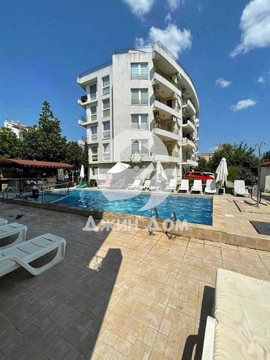 Продава се Двустаен апартамент в к.к. Слънчев бряг - 51 кв.м за 695 €/кв.м - Снимка #7