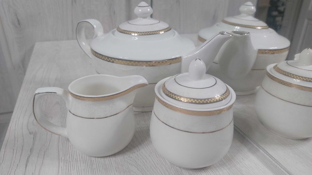 Заварник фарфоровый