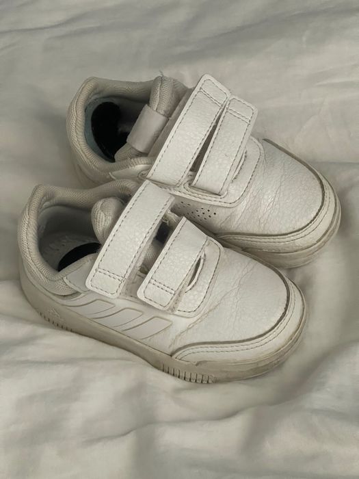 Кроссовки детские adidas 23,5
