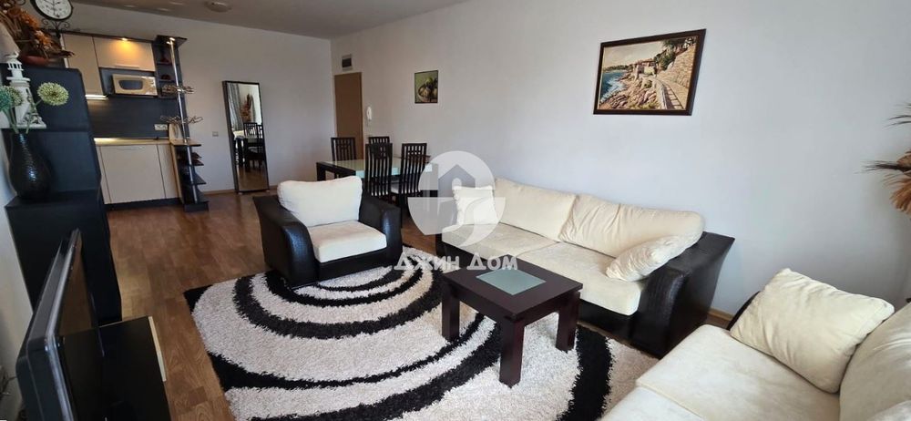 Просторен тристаен апартамент с ГЛЕДКА МОРЕ в к-с „Винеярдс“, гр. Ахе