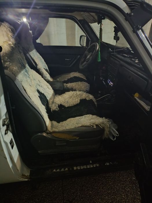 Продам ВАЗ -21214 Нива